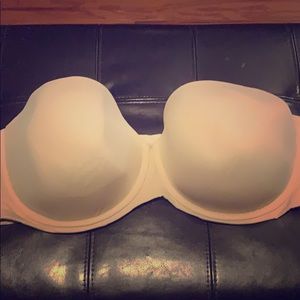 Strapless bra